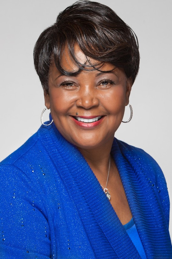 Dr. Mamie Thorns Portrait